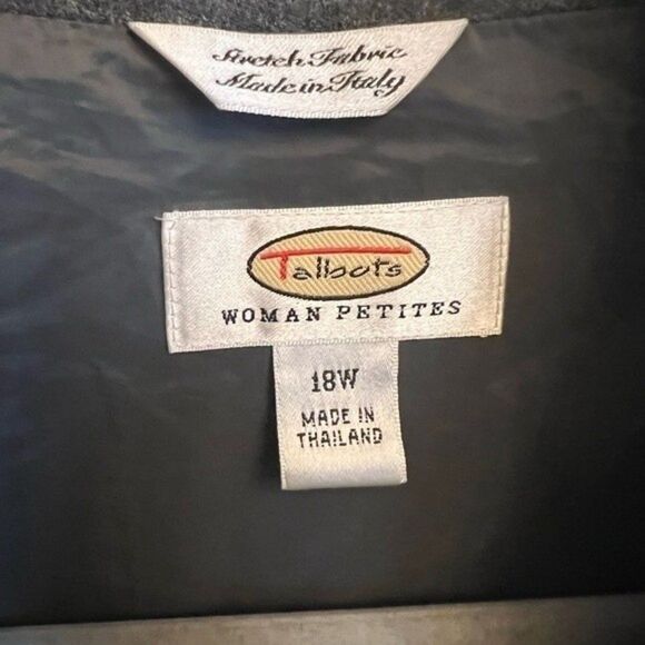 Talbots plus size 2 piece (blazer/pants) size 18w petite - Picture 3 of 13